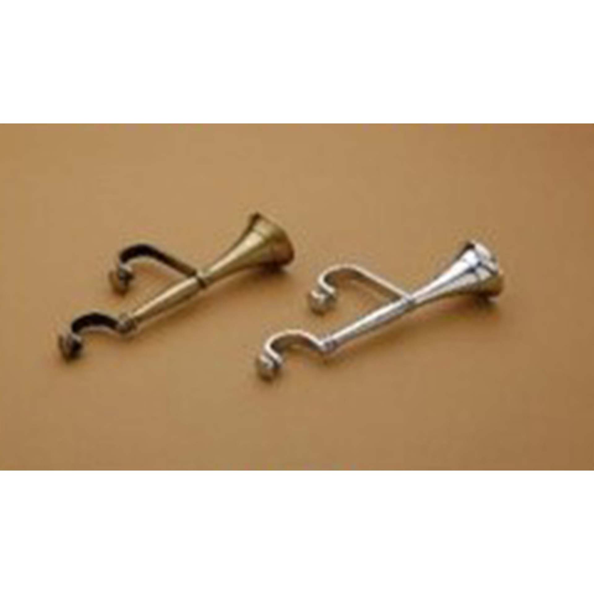 CURTAIN BRACKET