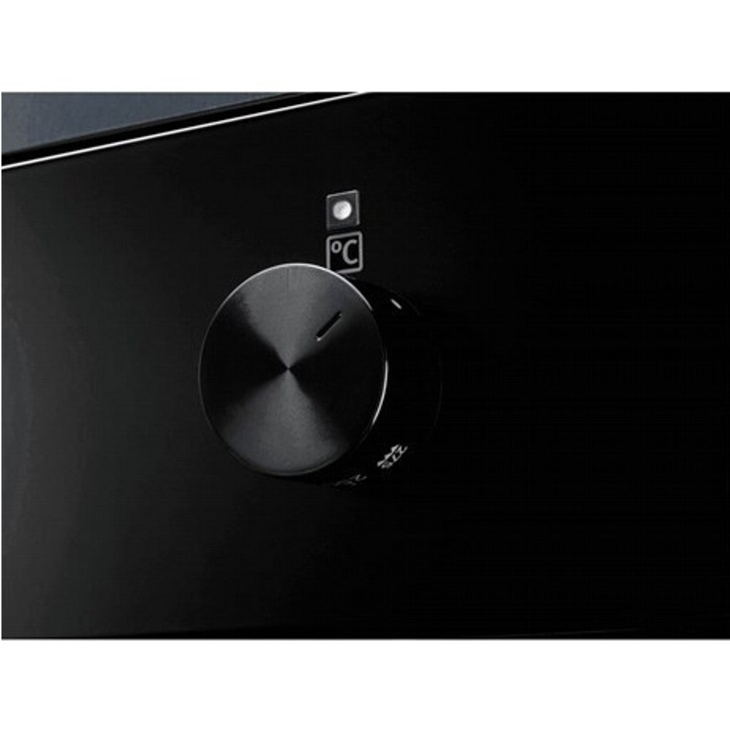 Electrolux 60cm Ultimate Taste 300 built-in single oven with 68L capacity