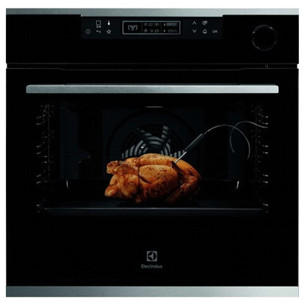 Electrolux 60cm UltimateTaste 700 built-in single oven with 72L capacity