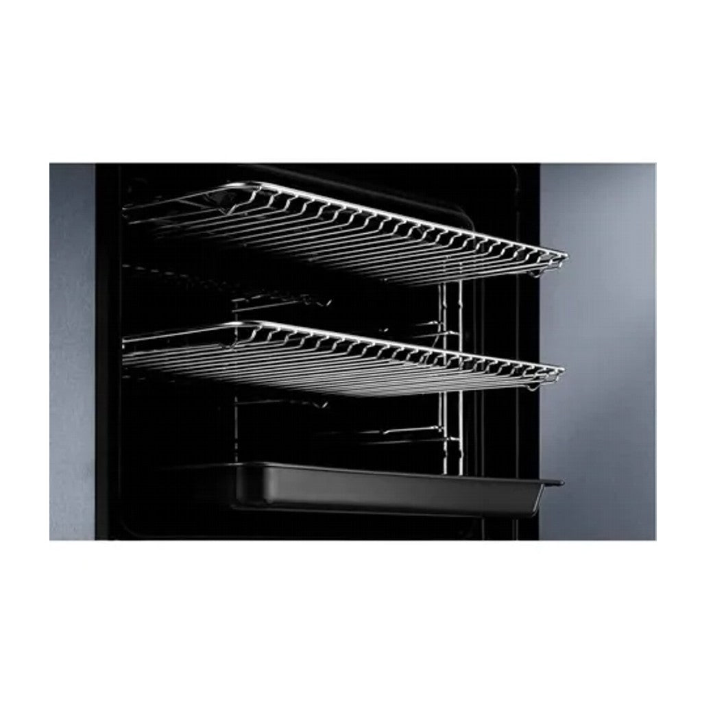 Electrolux 60cm UltimateTaste 700 built-in single oven with 72L capacity