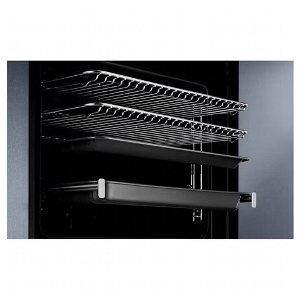 Electrolux 60cm Ultimate Taste 900 built-in single oven with 70L capacity
