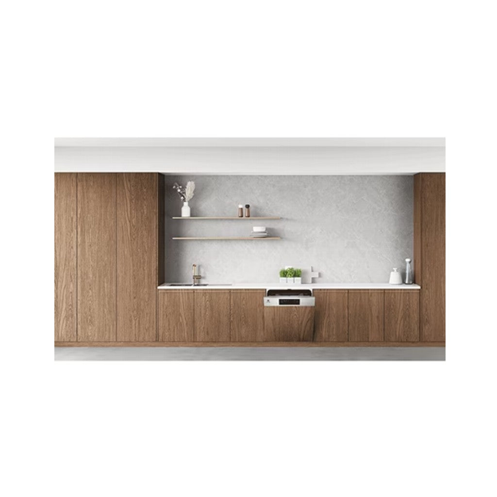 Electrolux 60cm Ultimate Care 700 semi-integrated dishwasher