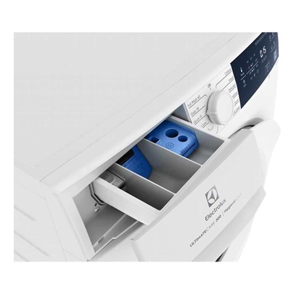 Electrolux 7.5kg Ultimate Care 300 front load washer