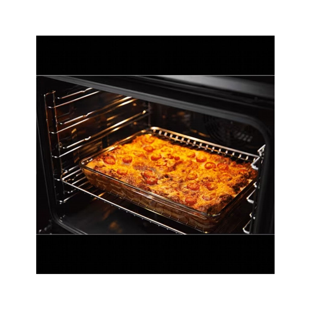 Electrolux 60cm Ultimate Taste 500 built-in single oven with 72L capacity