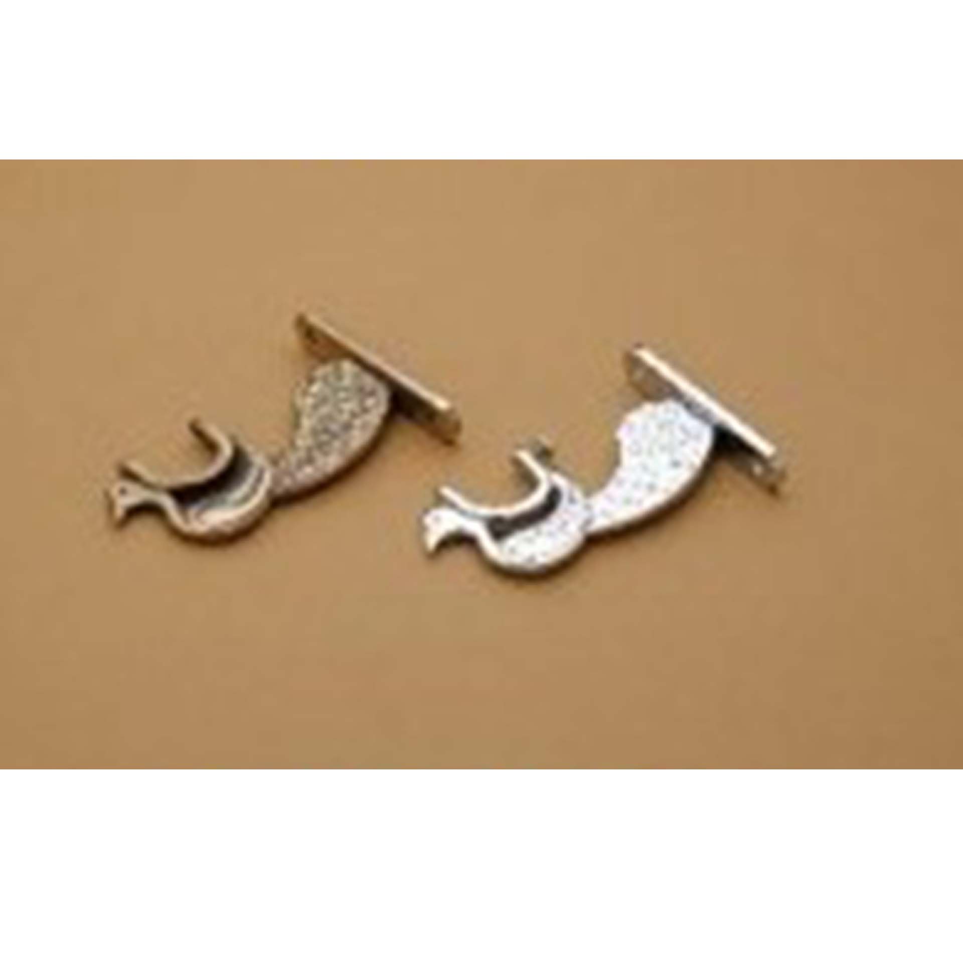 CURTAIN BRACKET
